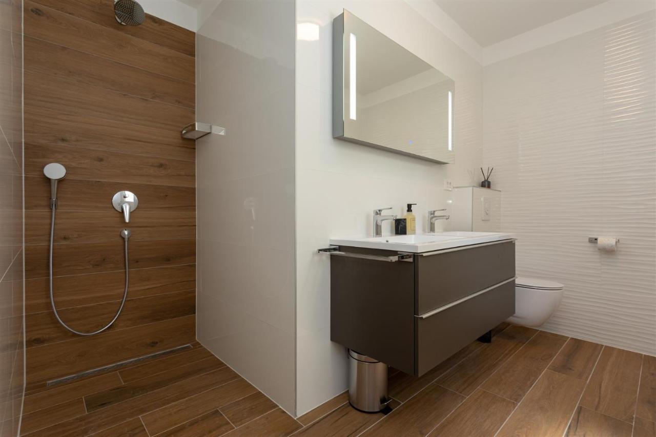 Villa Manhattan Dobrinj Extérieur photo