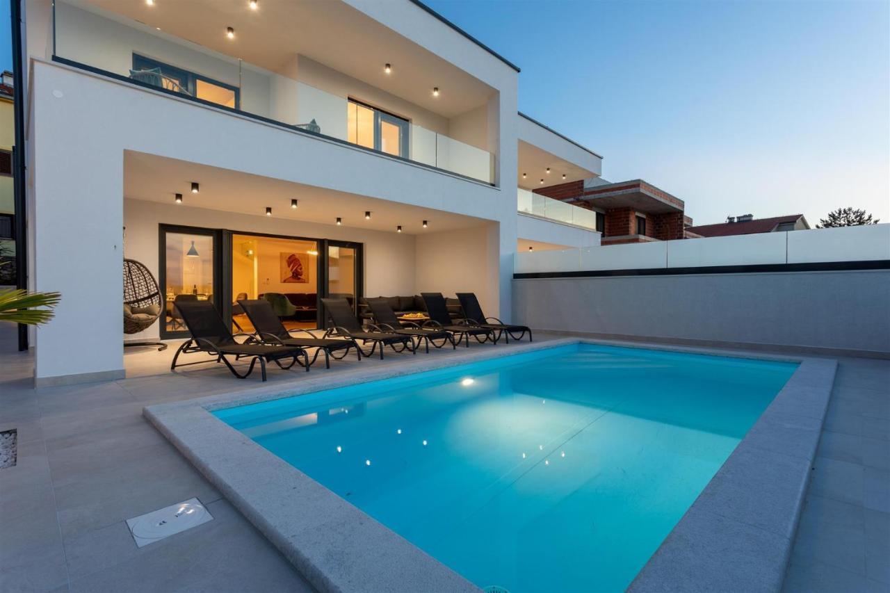 Villa Manhattan Dobrinj Extérieur photo