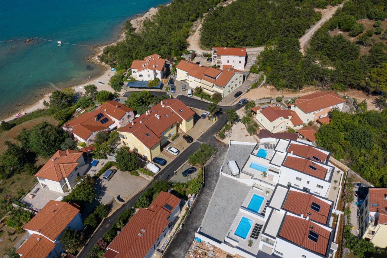 Villa Manhattan Dobrinj Extérieur photo